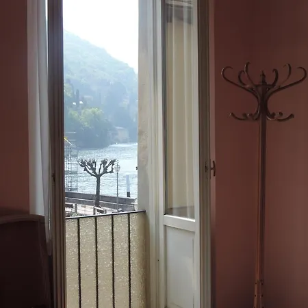Vapore Hotel 3*