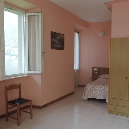 Vapore Hotel Torno
