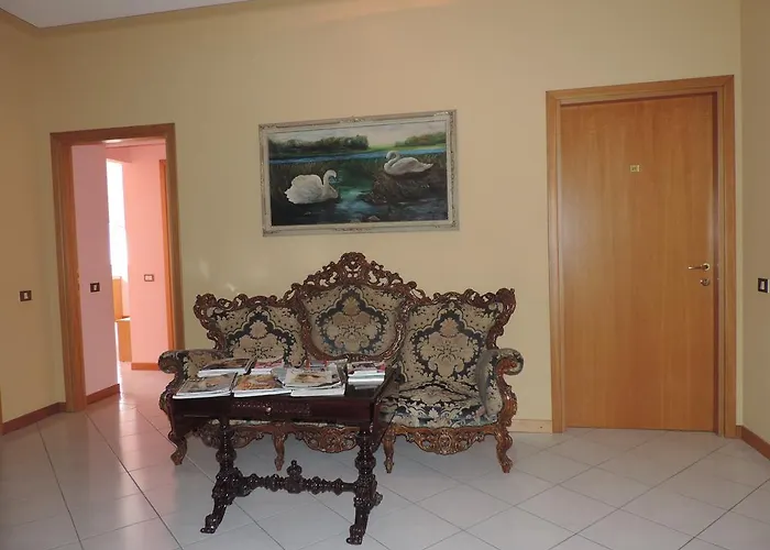 Vapore Szálloda Torno